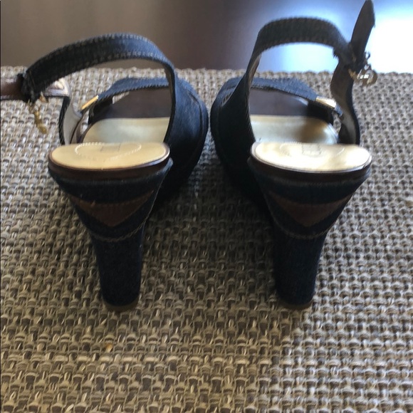 Guess denim sandals 91/2. - Picture 4 of 6